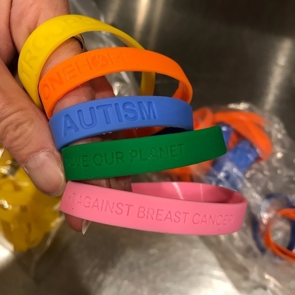 {LOT OF ~30?} Cause One Hope bracelets - Picture 1 of 4